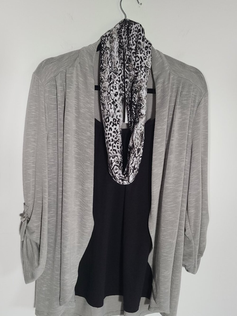 Notations Twin Set Blouse Top Gray Black With Scarf NWT - Picture 12 of 15